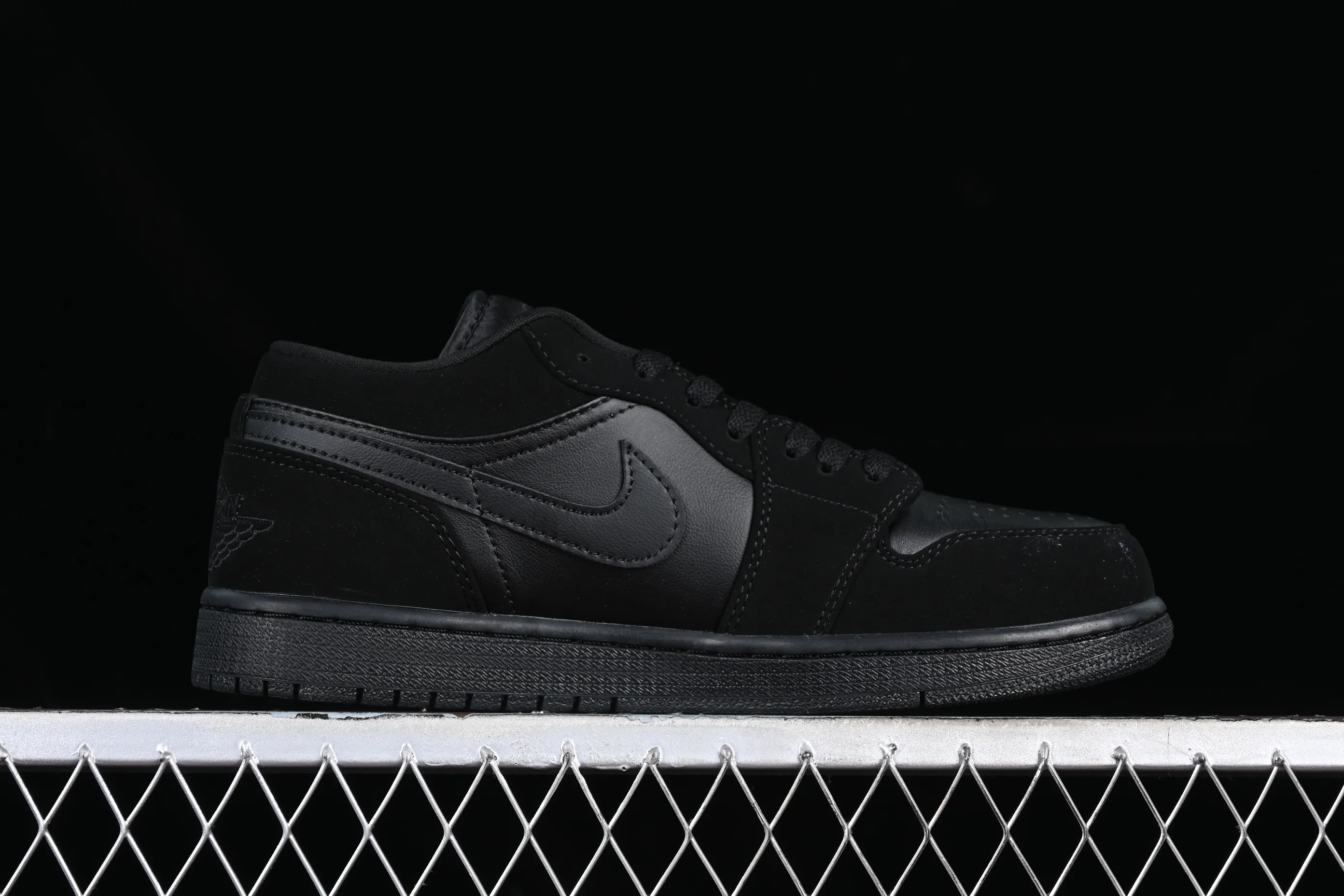 All categories Air Jordan Jordan series basketball shoes Air Jordan 1 Low Z version Air Jordan 1 Low OG "All Black" AJ1 Joe 1 all black low-top cultural casual sneakers 553558-025